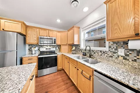Kitchen - 300 Cedar St #12, Baldwin, WI 54002 photo 4 of 5