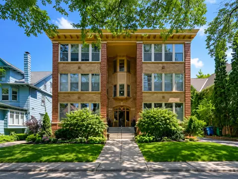 2621 Humboldt Ave S #7, Minneapolis, MN 55408