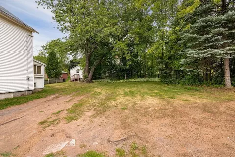 Exterior - 1027 E 9th St, Duluth, MN 55805 photo 6 of 6