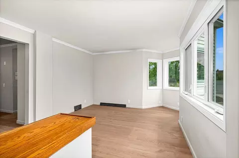 Living - 1027 E 9th St, Duluth, MN 55805 photo 5 of 5