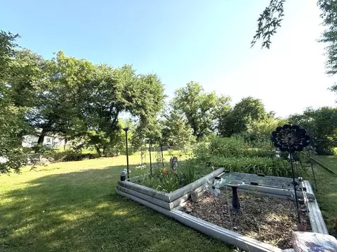 Exterior - 613 Cherry Ave, Frazee, MN 56544 photo 11 of 16