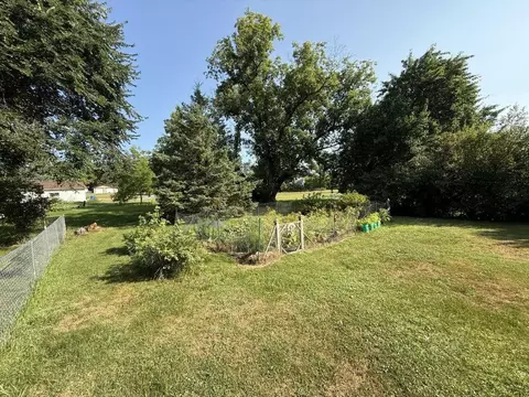 Exterior - 613 Cherry Ave, Frazee, MN 56544 photo 14 of 16