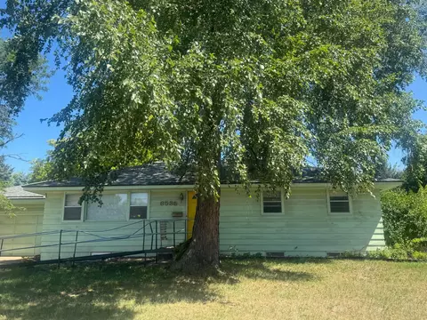 6536 Indiana Ave N, Brooklyn Center, MN 55429
