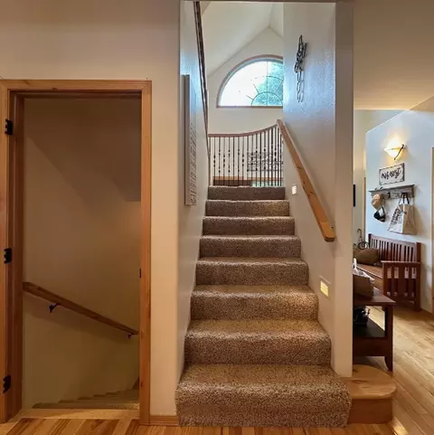 Entry Way - 2980 County Road 101, Hendricks, MN 56136 photo 2 of 6