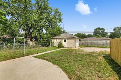 Exterior - 122 30th Ave N, Saint Cloud, MN 56303 photo 2 of 5