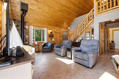 Living - 302 State 84 NW, Pine River, MN 56474 photo 3 of 6