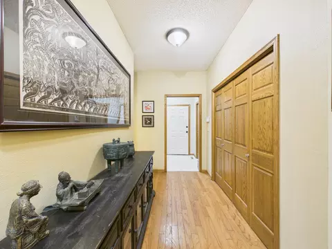 Entry Way - 2527 Colony Cir, Saint Cloud, MN 56303 photo 3 of 5