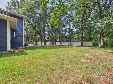Exterior - 2527 Colony Cir, Saint Cloud, MN 56303 photo 12 of 12