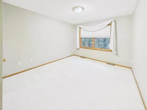 Bedroom - 2527 Colony Cir, Saint Cloud, MN 56303 photo 7 of 8