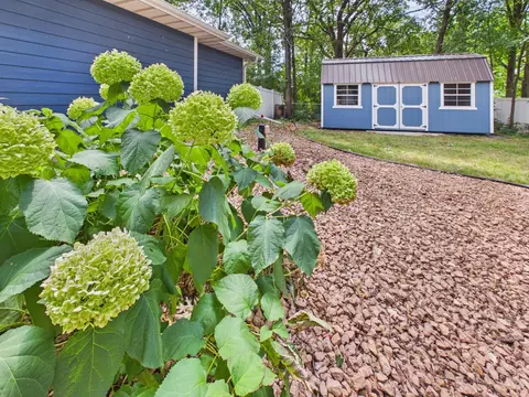 Exterior - 2527 Colony Cir, Saint Cloud, MN 56303 photo 3 of 12