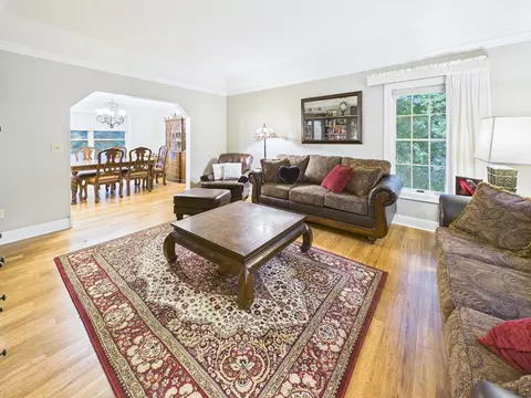 Living - 2527 Colony Cir, Saint Cloud, MN 56303 photo 6 of 6
