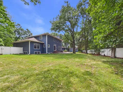 Exterior - 2527 Colony Cir, Saint Cloud, MN 56303 photo 8 of 12