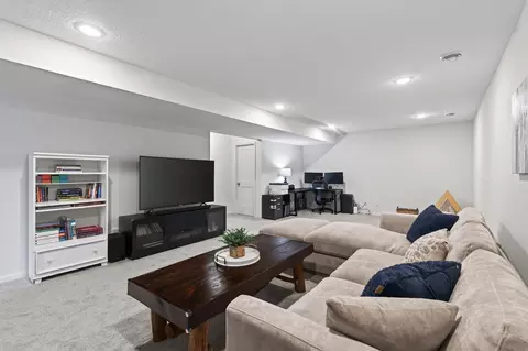 Other - 972 Forest Edge Cir, Jordan, MN 55352 photo 4 of 6