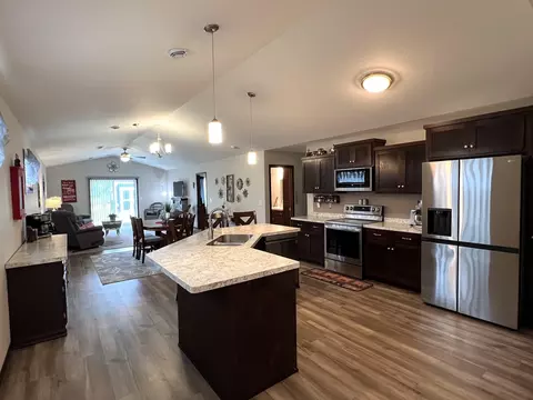 Kitchen - 836 Holton Ave, Brainerd, MN 56401 photo 1 of 4
