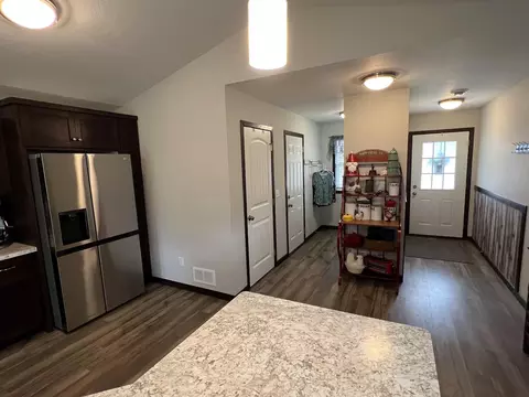 Entry Way - 836 Holton Ave, Brainerd, MN 56401 photo 1 of 1