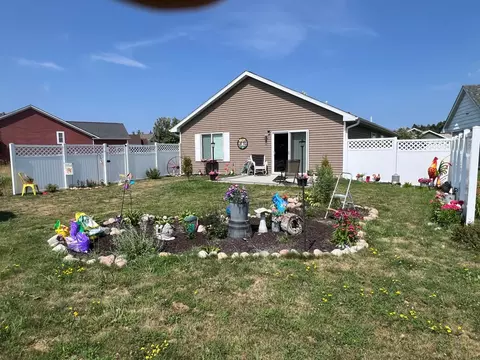 Exterior - 836 Holton Ave, Brainerd, MN 56401 photo 2 of 3