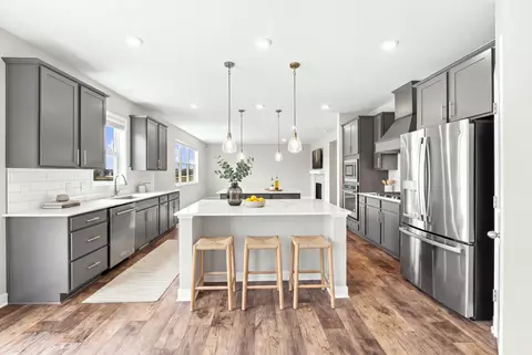 17061 Doppler Ln, Lakeville, MN 55044