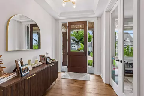 Entry Way - 4605 Sunset Ln, Excelsior, MN 55331 photo 1 of 5