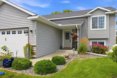 406 Greenway Dr, Delano, MN 55328