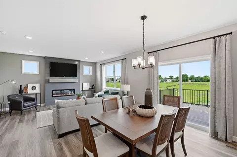 Dining - 1006 E Meadowsweet Dr, River Falls, WI 54022 photo 2 of 4
