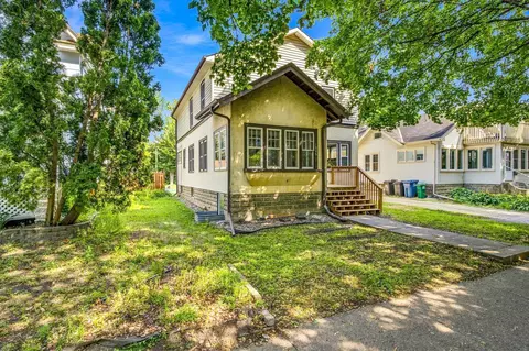 1046 15th Ave SE, Minneapolis, MN 55414
