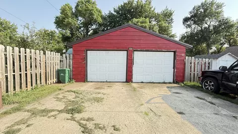 Exterior - 137 State St, Tracy, MN 56175 photo 1 of 1