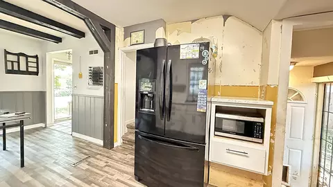 Kitchen - 137 State St, Tracy, MN 56175 photo 3 of 4