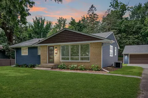 509 Indiana Ave N, Golden Valley, MN 55422