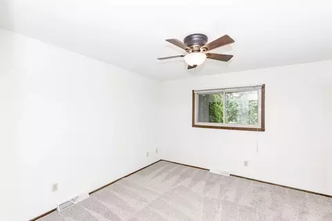 Bedroom - 2544 Arrowhead Rd S, Fargo, ND 58103 photo 1 of 8