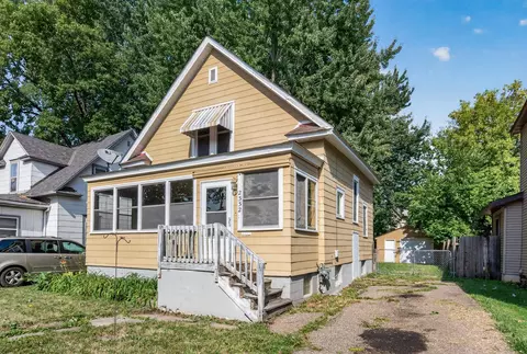 2332 Sheridan Ave N, Minneapolis, MN 55411
