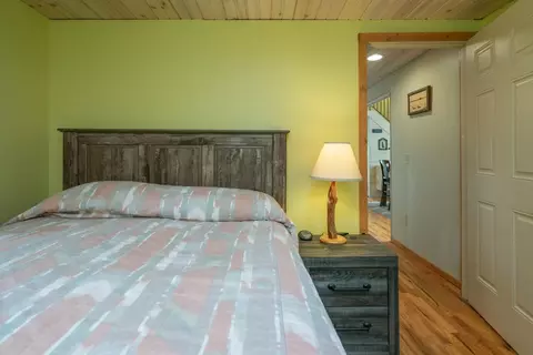 Bedroom - 50326 217th Ave, Mcgregor, MN 55760 photo 2 of 5