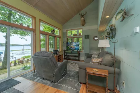 Living - 50326 217th Ave, Mcgregor, MN 55760 photo 4 of 4