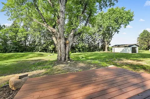 Exterior - 1060 44th St SE, Willmar, MN 56201 photo 2 of 4