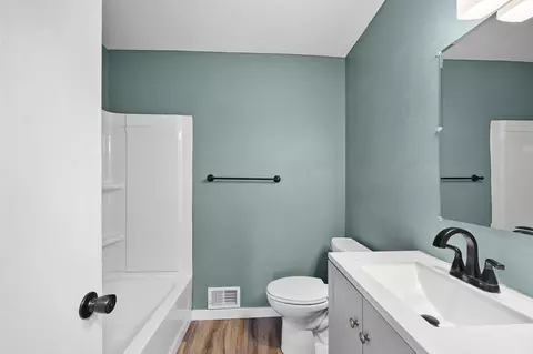 Bath - 7101 Willow Rd, Maple Grove, MN 55369 photo 2 of 5