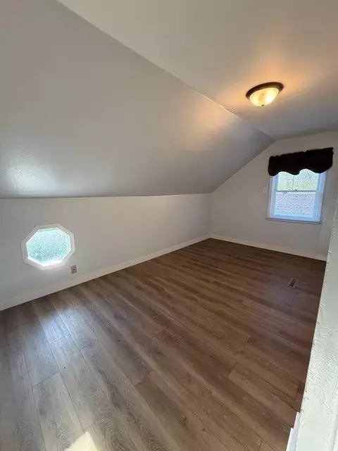 Bedroom - 101 5th Ave E, Lisbon, ND 58054 photo 3 of 3