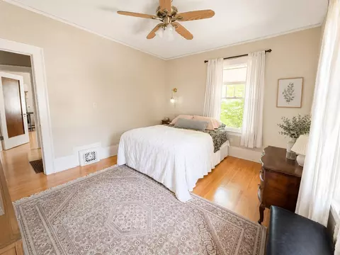 Bedroom - 1325 6th Ave N, Windom, MN 56101 photo 2 of 5