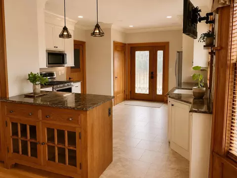 Kitchen - 1325 6th Ave N, Windom, MN 56101 photo 6 of 6