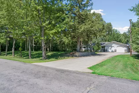 Exterior - 21946 Oak Heights Cir, Cold Spring, MN 56320 photo 4 of 12