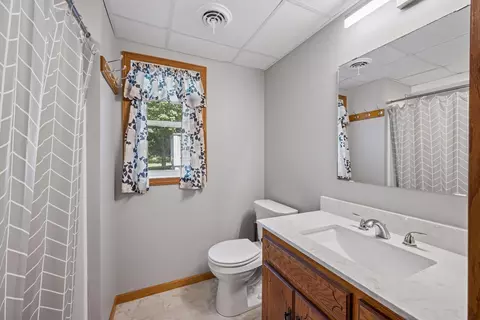 Bath - 21946 Oak Heights Cir, Cold Spring, MN 56320 photo 3 of 3