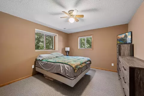 Bedroom - 21946 Oak Heights Cir, Cold Spring, MN 56320 photo 5 of 8