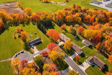 616 Elm Ave SE, Montgomery, MN 56069