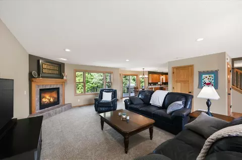 27354 107th St NW, Zimmerman, MN 55398