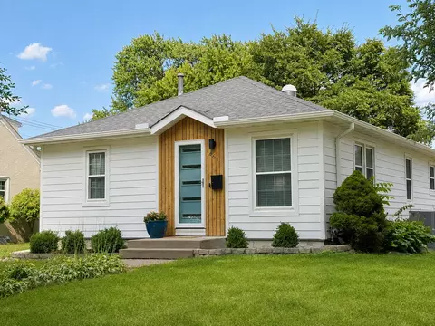 4611 Clinton Ave, Minneapolis, MN 55419