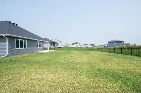 Exterior - 428 Audrey Dr, Mapleton, ND 58059 photo 3 of 8