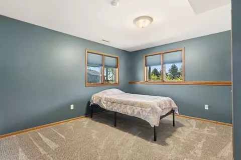 Bedroom - 465 8th St SW, Plainview, MN 55964 photo 1 of 7