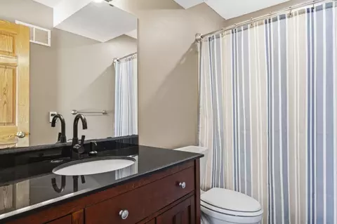 Bath - 465 8th St SW, Plainview, MN 55964 photo 1 of 2