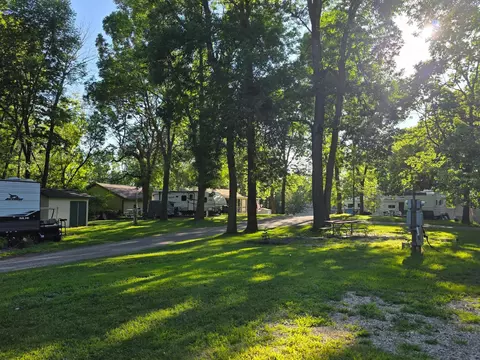 2945 County Road 4 Apt 125 SW, Cokato, MN 55321