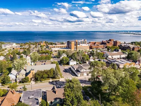 View/Area - 1101 E 4th St, Duluth, MN 55805 photo 8 of 10