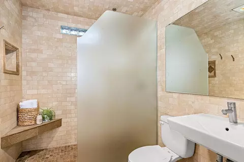 Bath - 1101 E 4th St, Duluth, MN 55805 photo 1 of 2