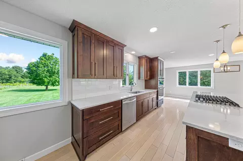 Kitchen - 2518 14th St NE, Faribault, MN 55021 photo 6 of 10